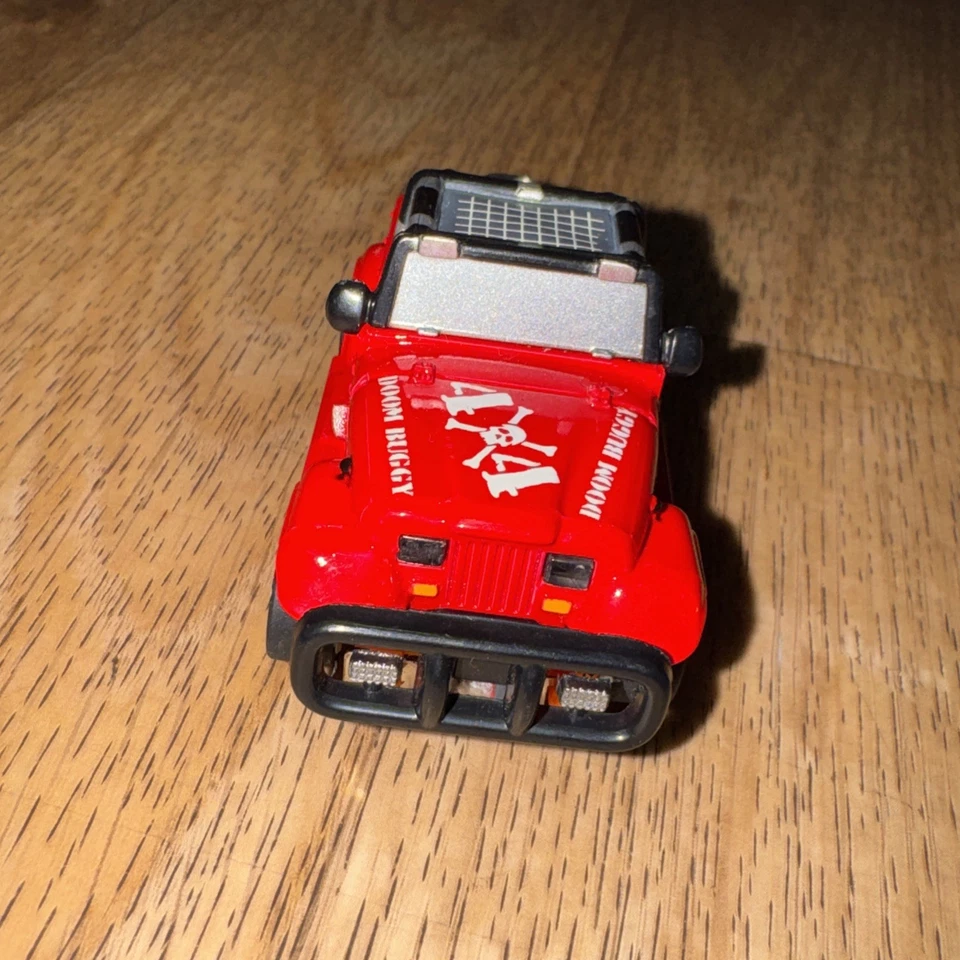 MICRO SCALEXTRIC MR1 DOOM BUGGY JEEP WITH HEADLIGHTS 1:64 SCALE TYCO SLOT CAR - Image 2 of 4