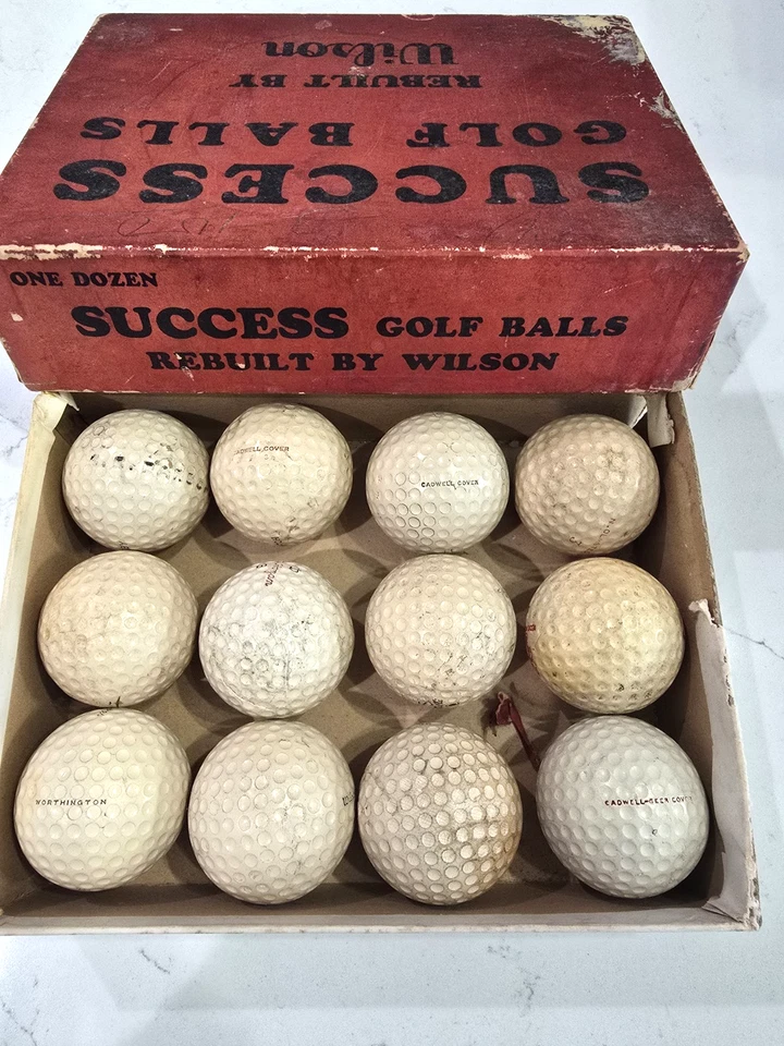 VINTAGE WILSON SUCCESS DOZEN GOLF BALL BOX WITH 12 DIFFERENT VINTAGE GOLF BALLS - Image 3 of 4