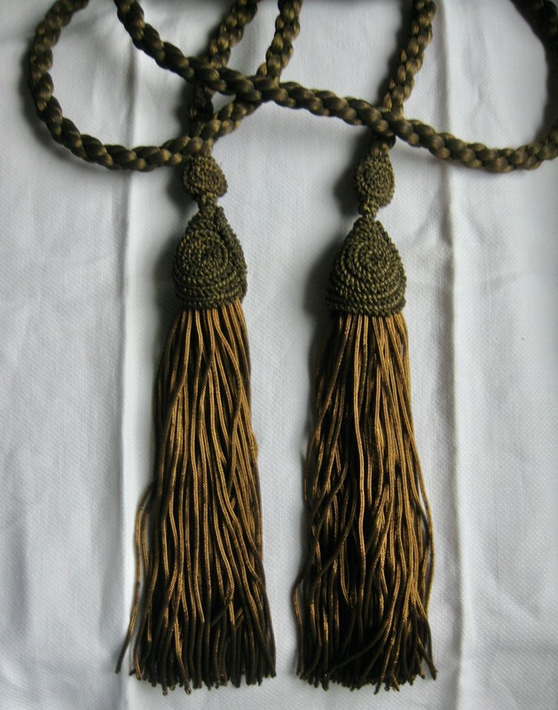 antique GOLD METALLIC Ornate Bullion DRAPE TIEBACK 10" TASSELS 77" Braided Rope