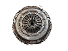 SKODA OCTAVIA DUAL MASS FLYWHEEL & CLUTCH KIT 2.0 DIESEL 3082002021 2012 - 2017