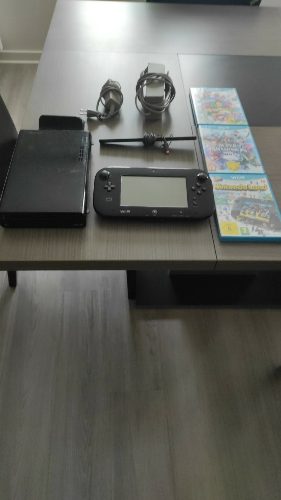 console Nintendo wii u avec 3 jeux