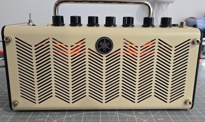 Yamaha THR5 5 Watt Desk Top Guitar Amplifier