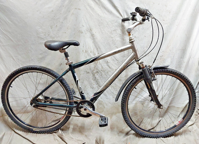 TREK 「トレック」 F600 NAVIGATOR 2005年頃 20インチ 折り畳み自転車 IT27076OE63G 2005 Trek Navigator 400 Comfort Hybrid Bike 16.5