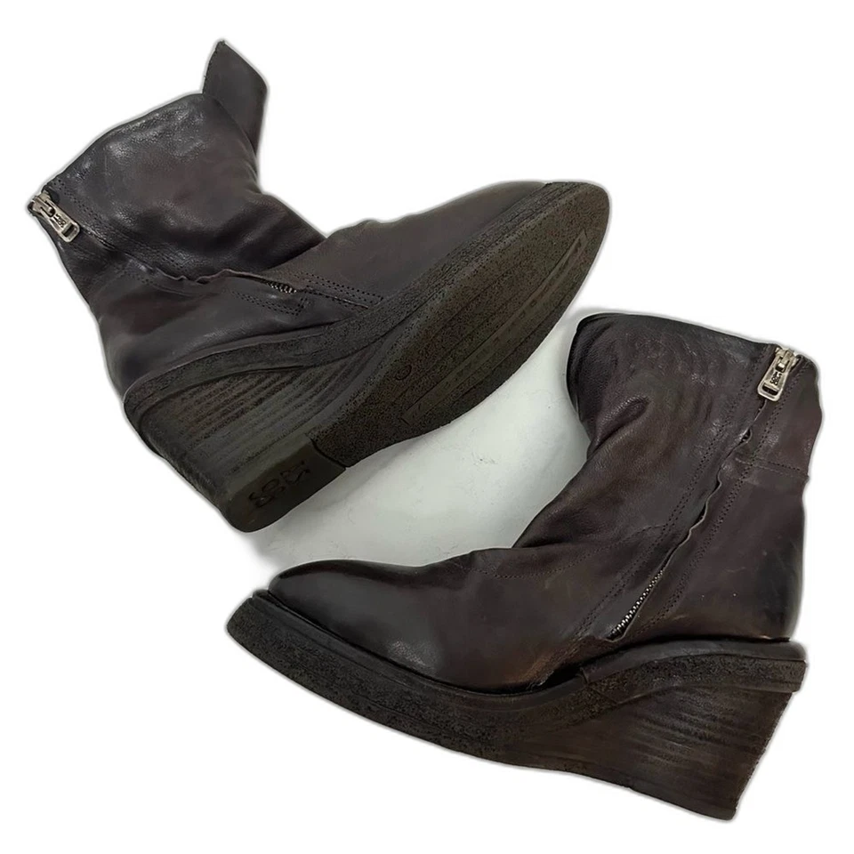 A.S.98 Women's Tremont Leather Wedge Ankle Booties Size European 38/US 7.5-8 - Image 3 of 4