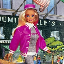 1996 Barbie at Bloomingdale  s Special Edition Exclusive Mattel 16290 NRFB