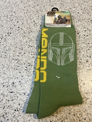 Socks Star Wars Men's crew Novelty socks - size 6-12 NWT Mandalorian