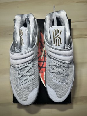 Nike Kyrie 2 Battle Grey Basketball Shoe DS Size 11 SKU 819583005