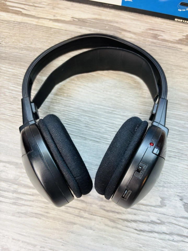 Vintage RCA WHR120RS Stereo Infrared Wireless Headphones - For Parts - Image 3 of 4