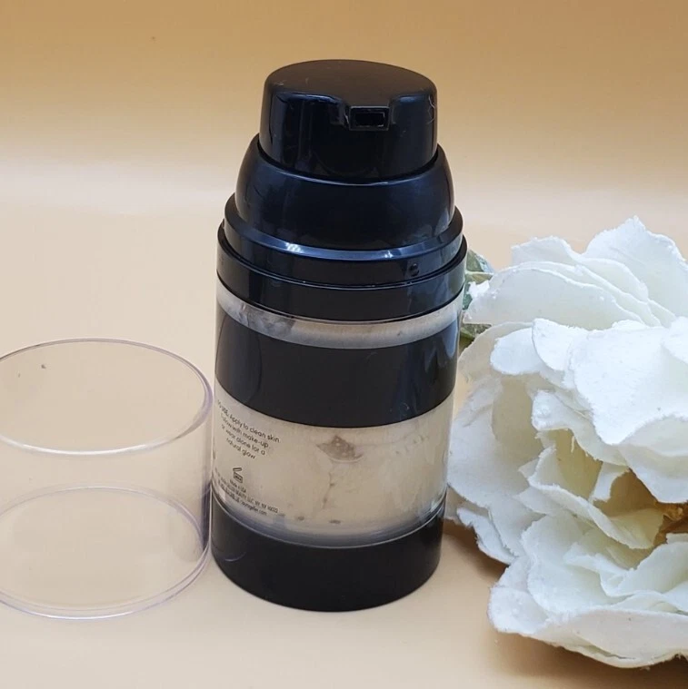 Primer de maquiagem Laura Geller Spackle colorido champanhe 4 fl novo - Imagem 3 de 4