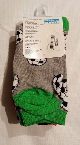 Boys Set of 3 Novelty Sports Crew Socks: Shoe Size: 6 to 1.5--4 to 10.5 - Picture 5 of 7