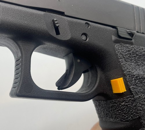 Coldre Fobus De Cintura Pra Pistola Glock G17, 19, 22, 23, 31, 32, 34 35 E 41 Destro Coldre Fobus De Cintura Pra Pistola Glock G17, 19, 22, 23, 31, 32, 34 35 E 41 Destro