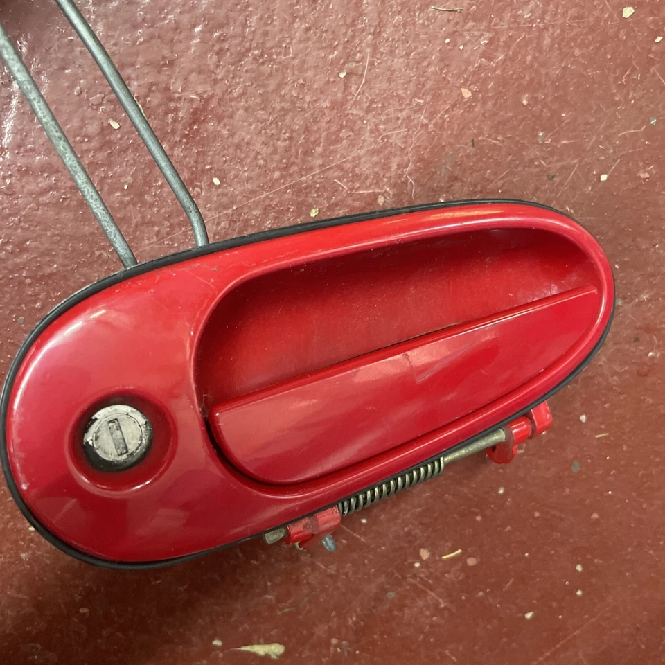 Conjunto de pestillo de cerradura de manija de puerta delantera izquierda Alero 1999 2005 1999 2004 Foto 4 de 4