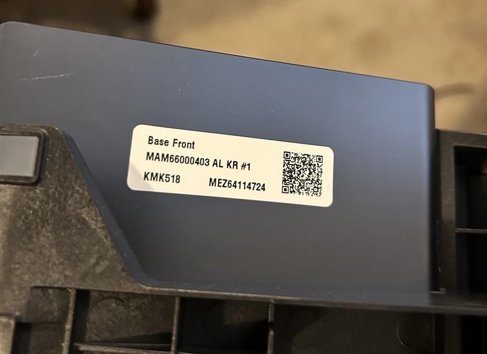 Suporte de TV LG OLED 65C5PUA - Imagem 2 de 2