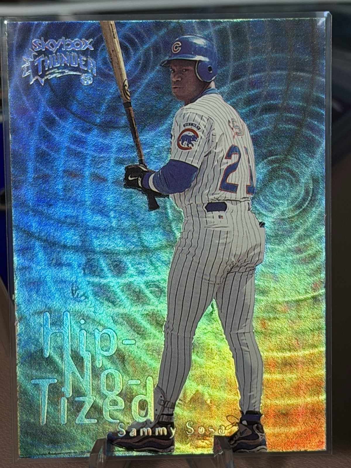 1999 Skybox Thunder Sammy Sosa Hip-No-Tized Insert #12