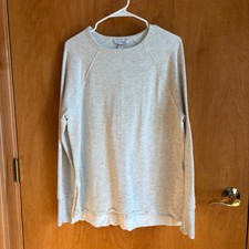 Athleta Light Gray Heathered Long Sleeve Pullover Sweatshirt Top Womens M