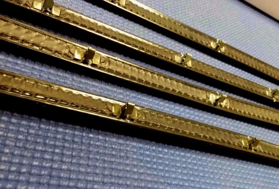 1961 - 1967 FORD ECONOLINE VAN PICKUP DOOR WINDOW FELT FUZZIES RUBBER SEAL KIT - Image 3 of 3