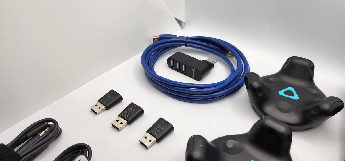 3 HTC Vive Tracker 2.0 with Straps 🚀SHIPS WORLDWIDE 🚀Full