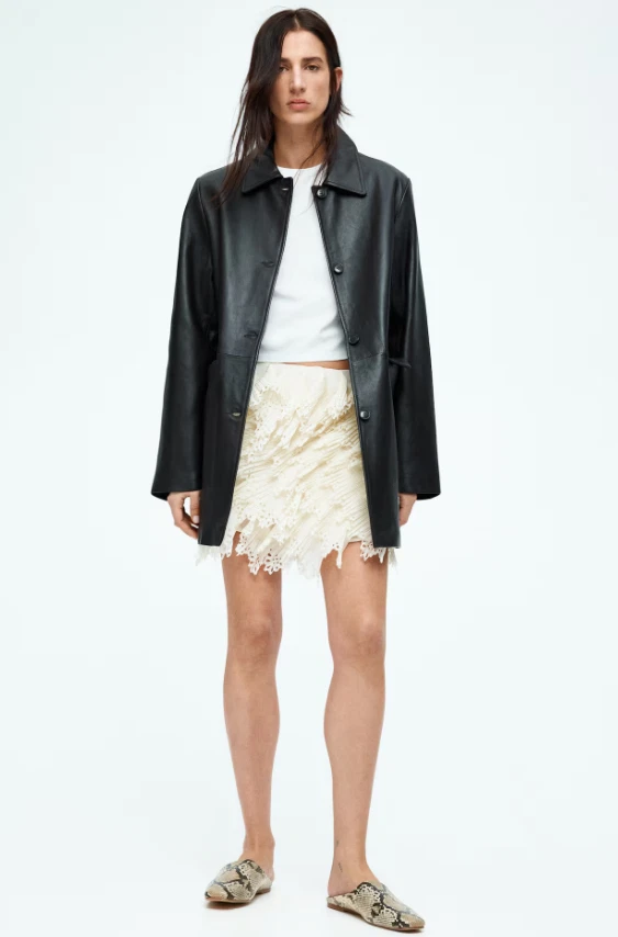 Falda Corta H&M S/S 2025 Ojales Volantes Gasa Crema Mujer - HM Original Foto 3 de 4