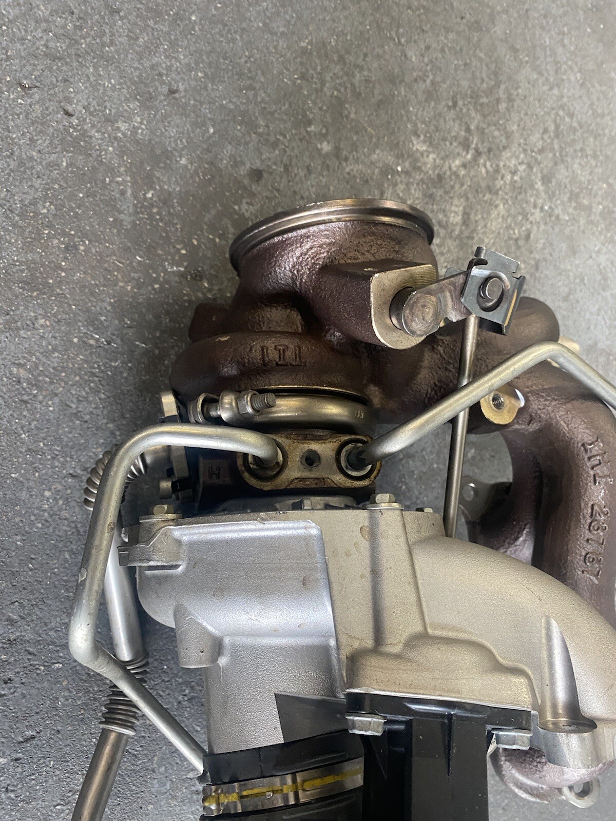 14-17 Maserati Ghibli M157 Front Left Driver Side Turbo Charger Assembly 0EM￼