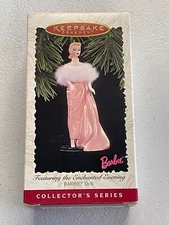 HALLMARK ENCHANTED EVENING 1996 BARBIE DOLL COLLECTOR SERIES ORNAMENT NEW H1