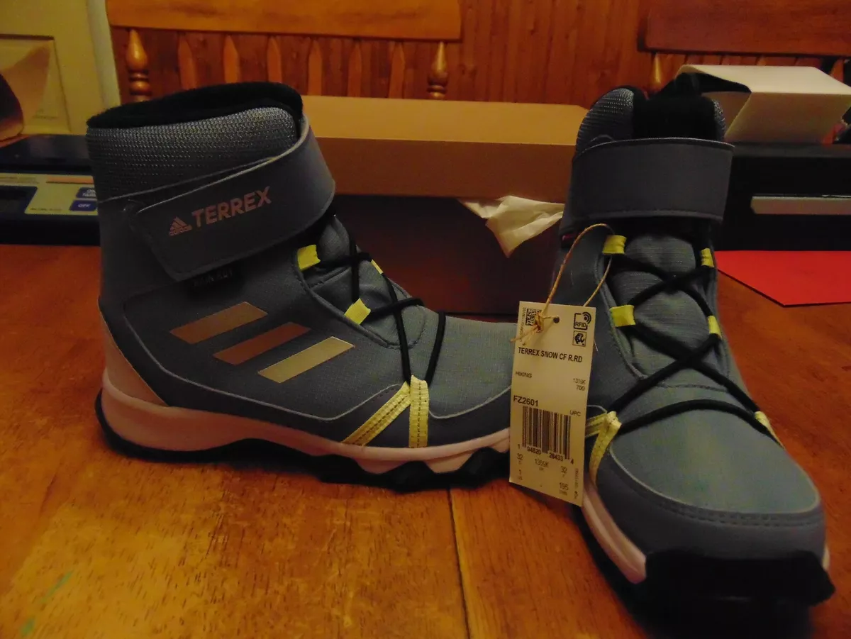 adidas snow hiking boots