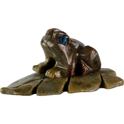 Frog on Leaf 1.5 Inch Dolomite Spirit Animal