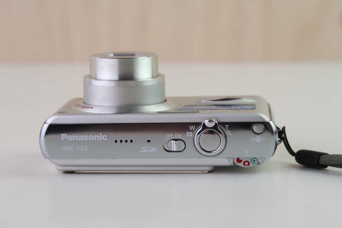 Panasonic LUMIX DMC-FX8 5.0MP Digital Camera - Silver for