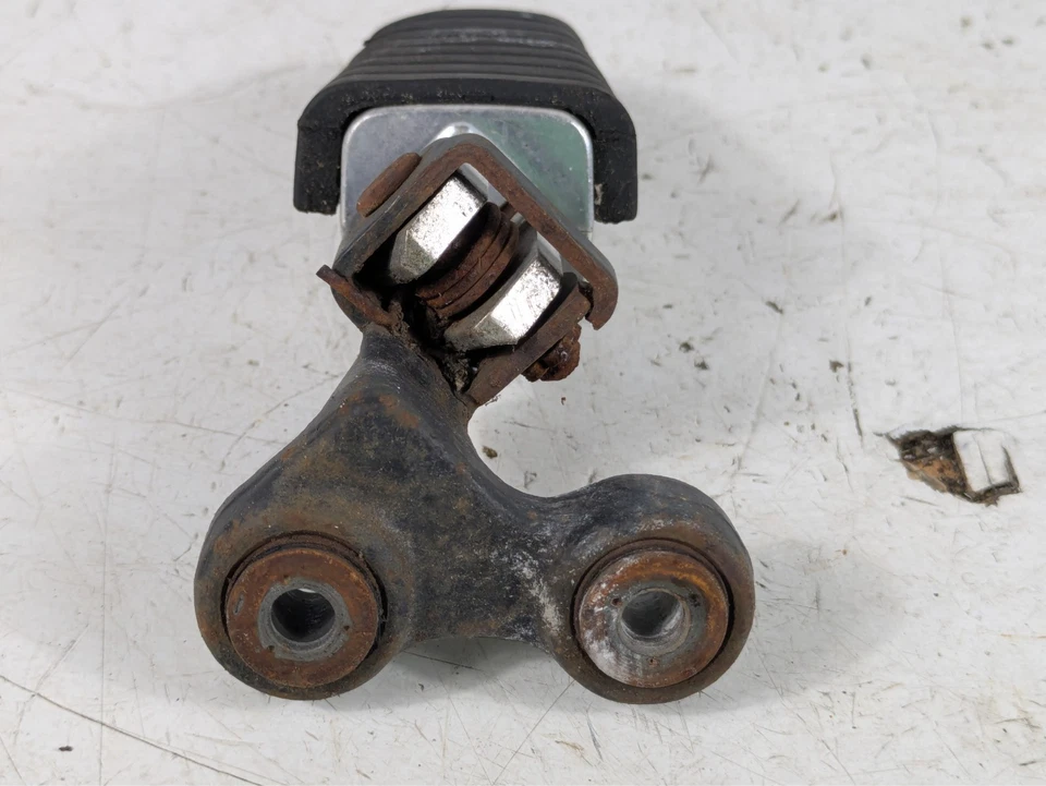 Yamaha Maxim XJ700 XJ 700 1985 1986 izquierda derecha conductor delantero reposapiés clavijas Foto 4 de 4