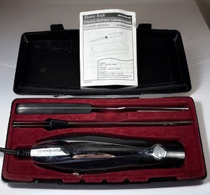 Hamilton Beach Electric Knife with Black Case, Manual #7427 120V 100W Appliance