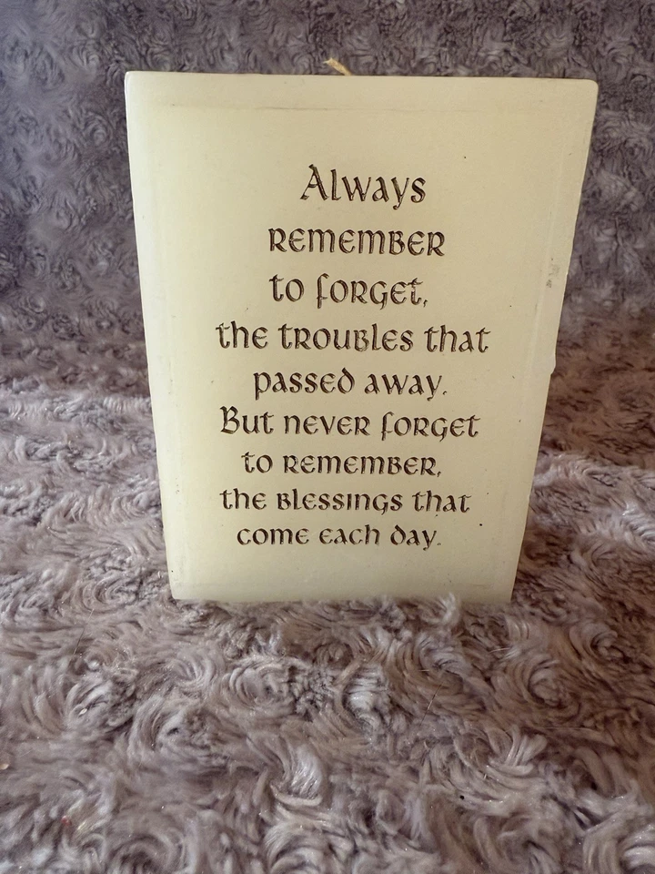 Прямоугольная свеча с кельтским крестом - Изображение 3 из 4