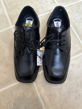 black casual boy's shoe size 1