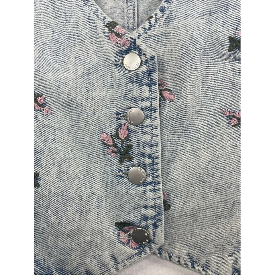 Stoosh Vintage Light Wash Denim Vest Pink Floral Embroidered Snap Front Size 26 - Image 3 of 4