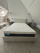 Kingsize Cream Upholstered Ottoman Storage Bed Frame With Simba Luxe Mattress |