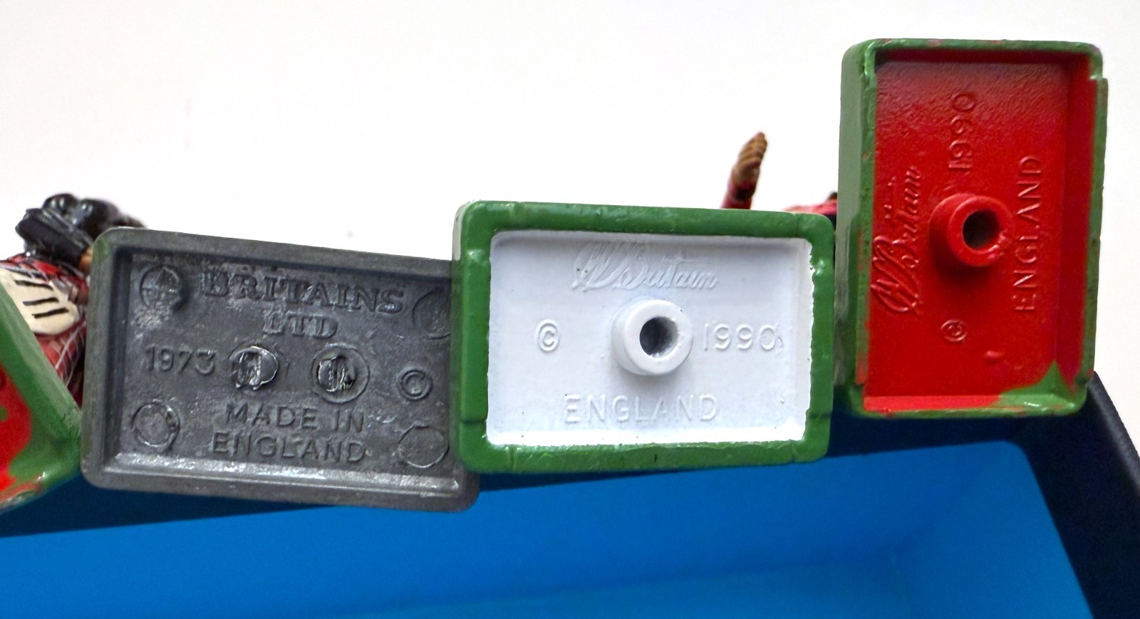 W Britains Toy Soldiers 1990 (Set of 7) - Scots Guard, Beefeater, Life Guards