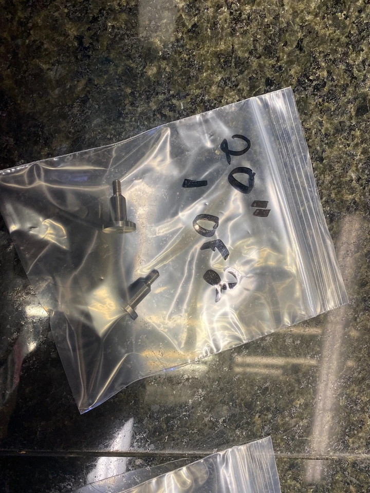 Apple 20" Aluminum Cinema Display A1081 STAND SCREWS  - Image 3 of 4