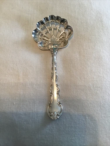 Gorham Strasbourg Sterling Silver Slotted Bob Bon Nut Spoon 4 3/8"