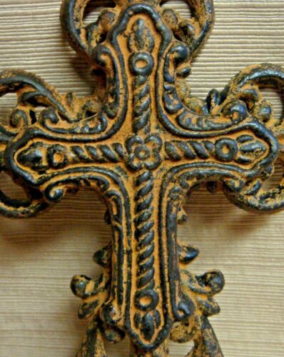 ZIERLICHES DOPPELTES CHRISTLICHES KREUZ aus Gusseisen - Bild 2 von 9