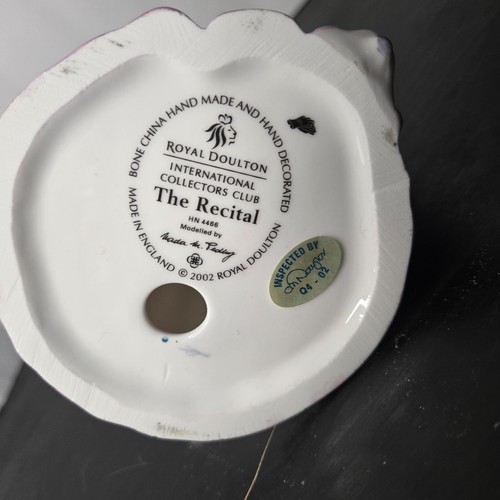 Royal Doulton HN 4466 The Recital Inter Collectors Club 2002 VTG Bone China - Picture 9 of 10