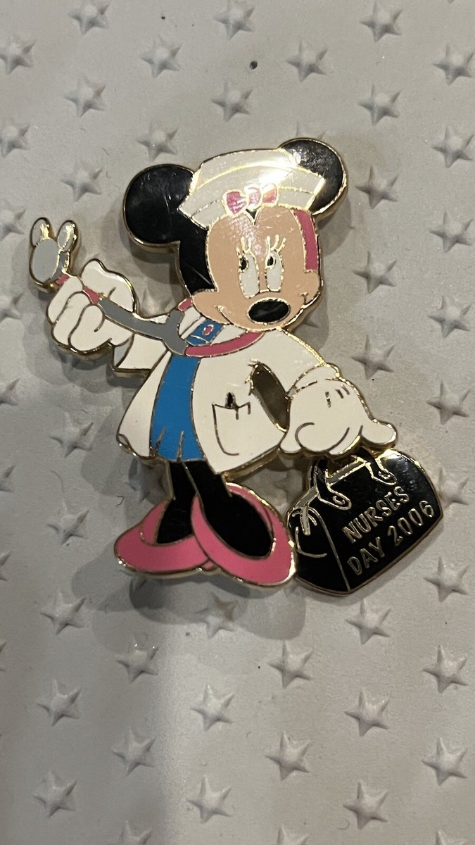 AP Disney 2006 Nurses Day Nurse Minnie Mouse Medical Bag Dangle LE
