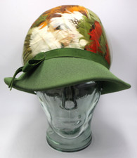 Vintage Antique 1950 1920's Style Fine Cloche Flapper HAT EVELYN VARON Feathers
