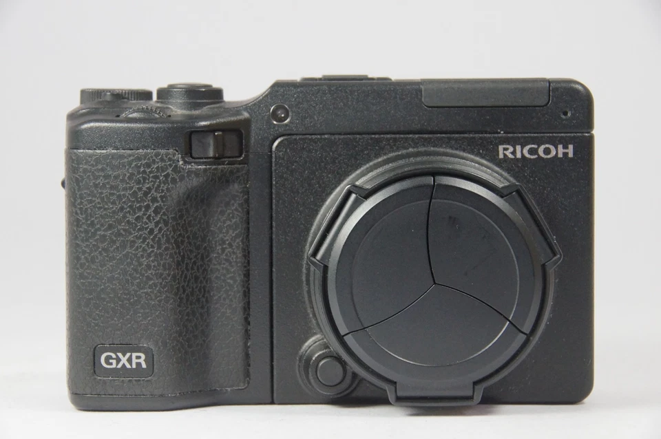 [Exc+5] Ricoh GXR 10MP P10 5.1-15.3mm F/2.5-4.4 VC Digital Camera From Japan - Image 2 of 4
