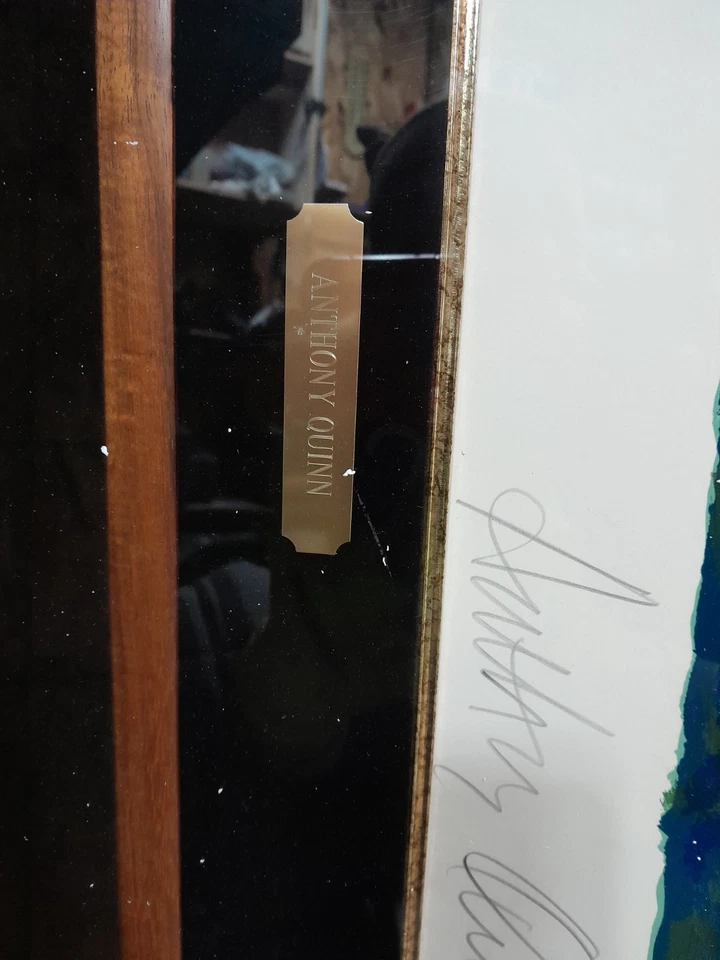 Serigrafía firmada a mano por Anthony Quinn edición limitada en marco de madera koa hawiana Foto 3 de 4