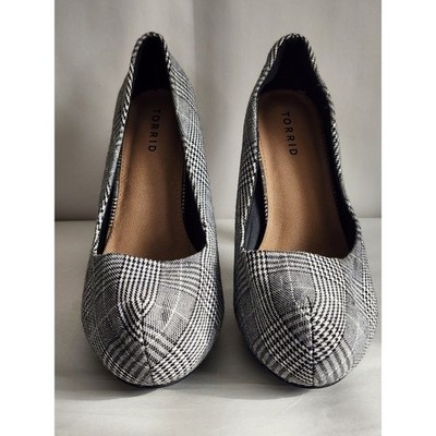 Torrid Black White Glen Plaid Platform Pumps Block Heel Round Toe Women 9.5 Wide