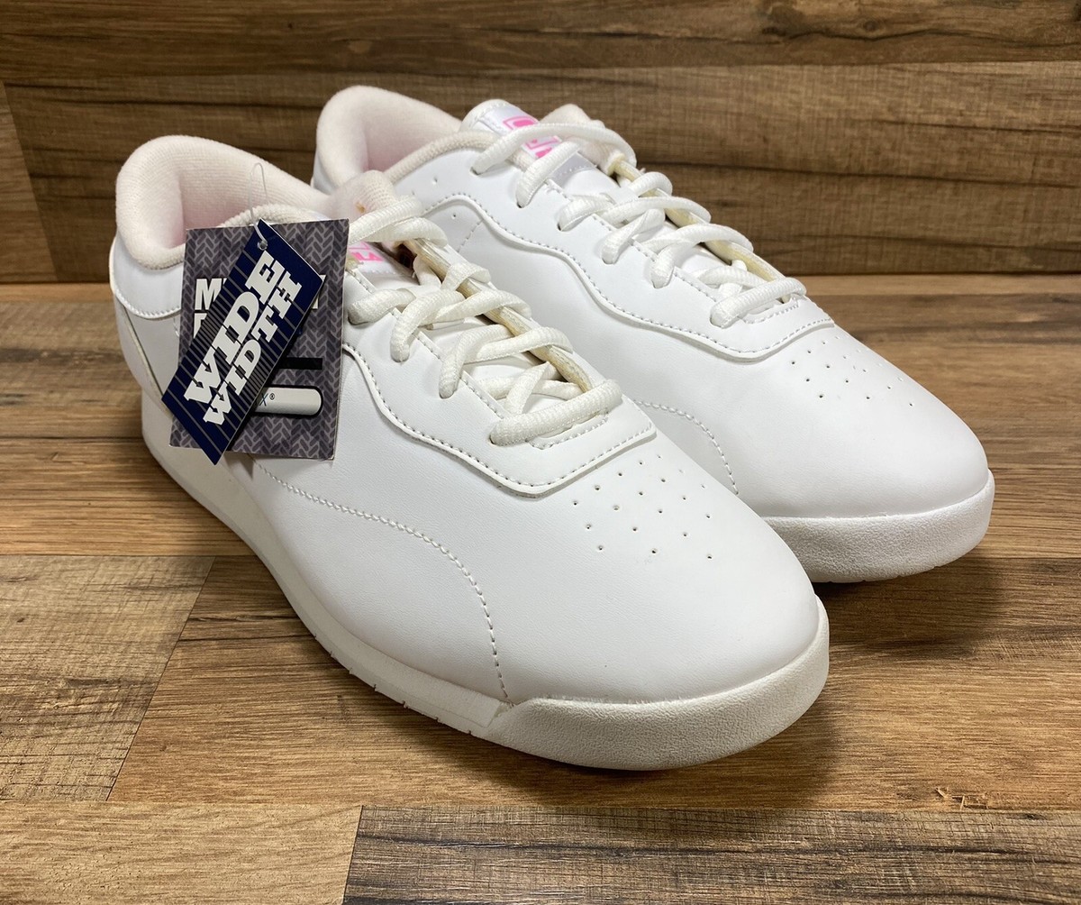 NWT Fila White And Pink Walking Athletic Running Shoes  display picture 2