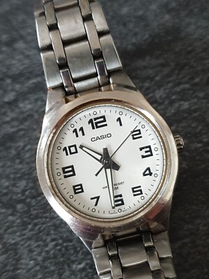 Casio Damenarmbanduhr Quartz * LTP-1310P silbern 5 Bar