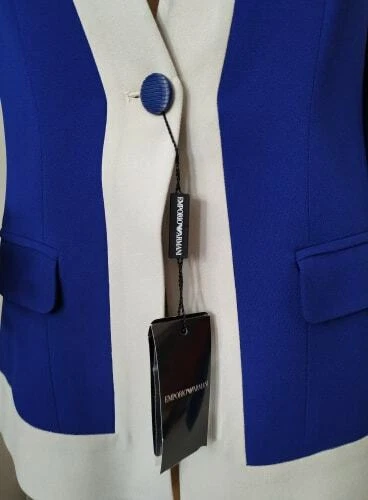 Emporio Armani blazer/jacket women's size 42IT/10UK- Made in Italy, fully lined - Image 3 of 4