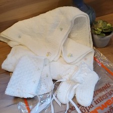 Vtg Handmade White Knitted Christening 27" Blanket 6" Baby Bonnet 4" Booties SET