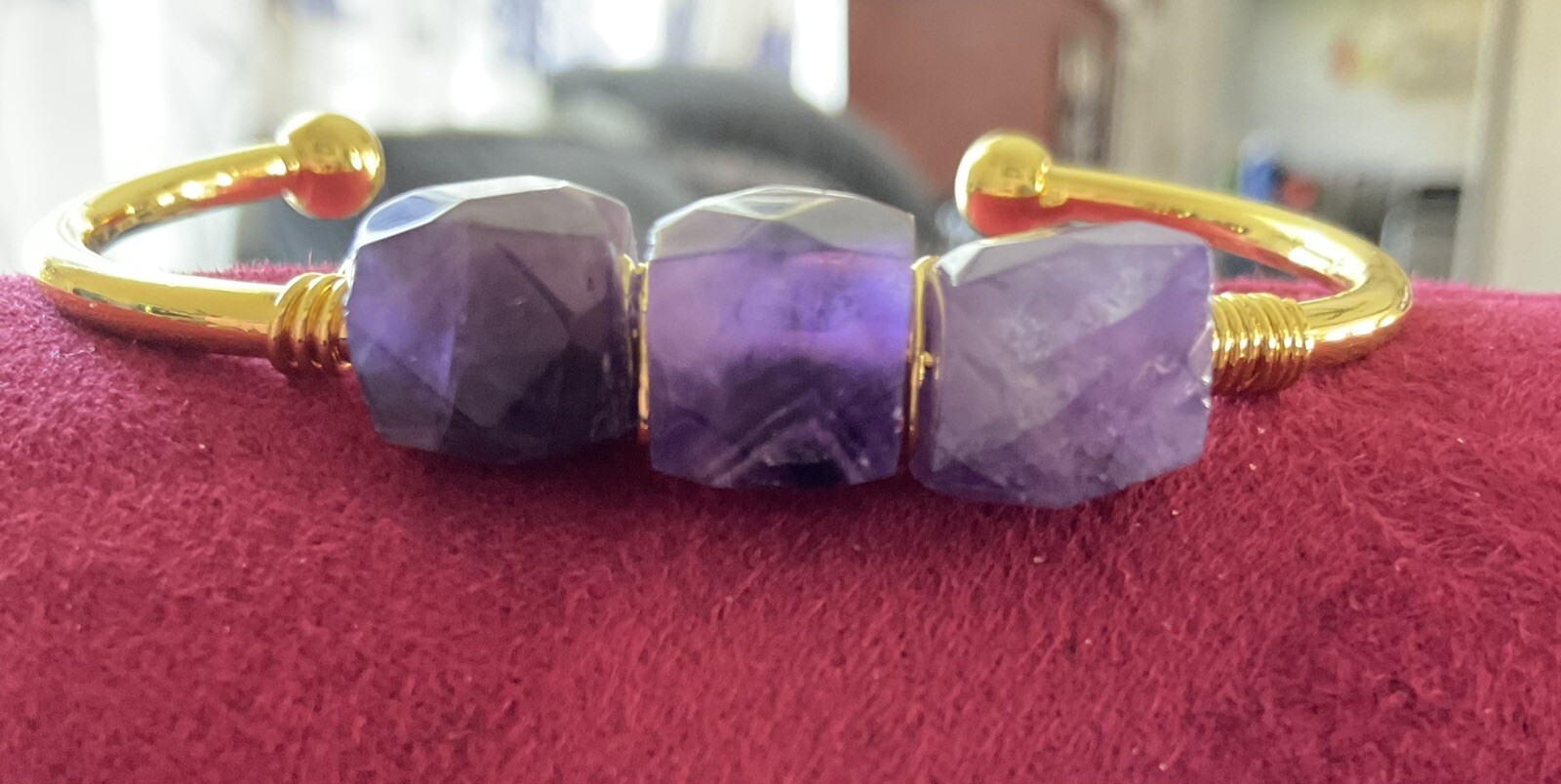 Stylish Adjustable Beaded Bracelet for Women and Men-image