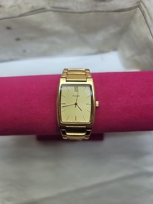 Rare Vintage  Pulsar V501-X106 Watch Men s Gold Tone 28mm Near Mint 