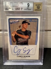 Topps Produces Baseball Cards at the 2011 Perfect Game All-American Classic 23